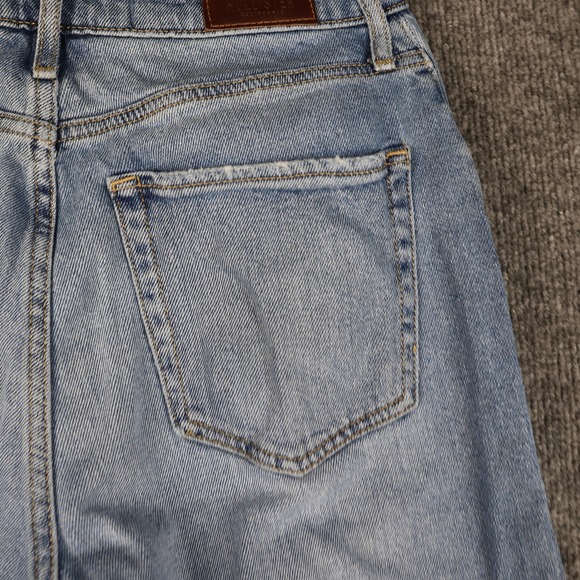 Hollister Jeans Womens 7 Light Wash Ultra High Rise Dad Distressed Ripped Knees - Picture 12 of 16